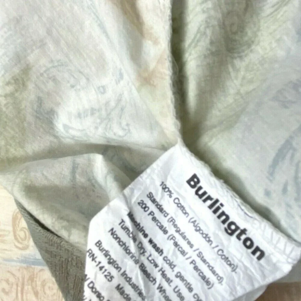 2 Vintage Pillowcases Discontinued Pair Shams htf